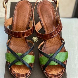 Chie Mihara Tibitibao Green Sandals Size 7